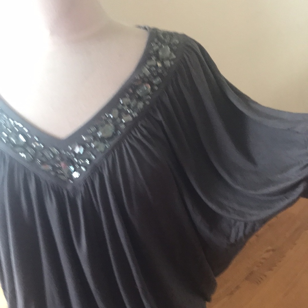 4/$20 Apt 9 gray cotton top